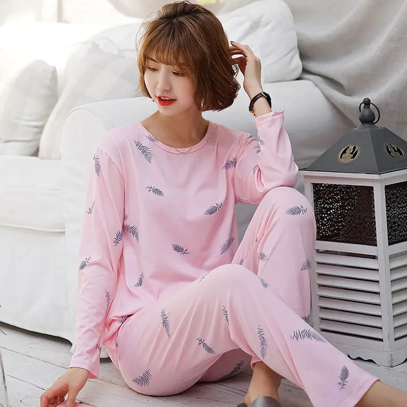 Price: $52CAD. Women's Long-Sleeved Pajama Set in Cute Design