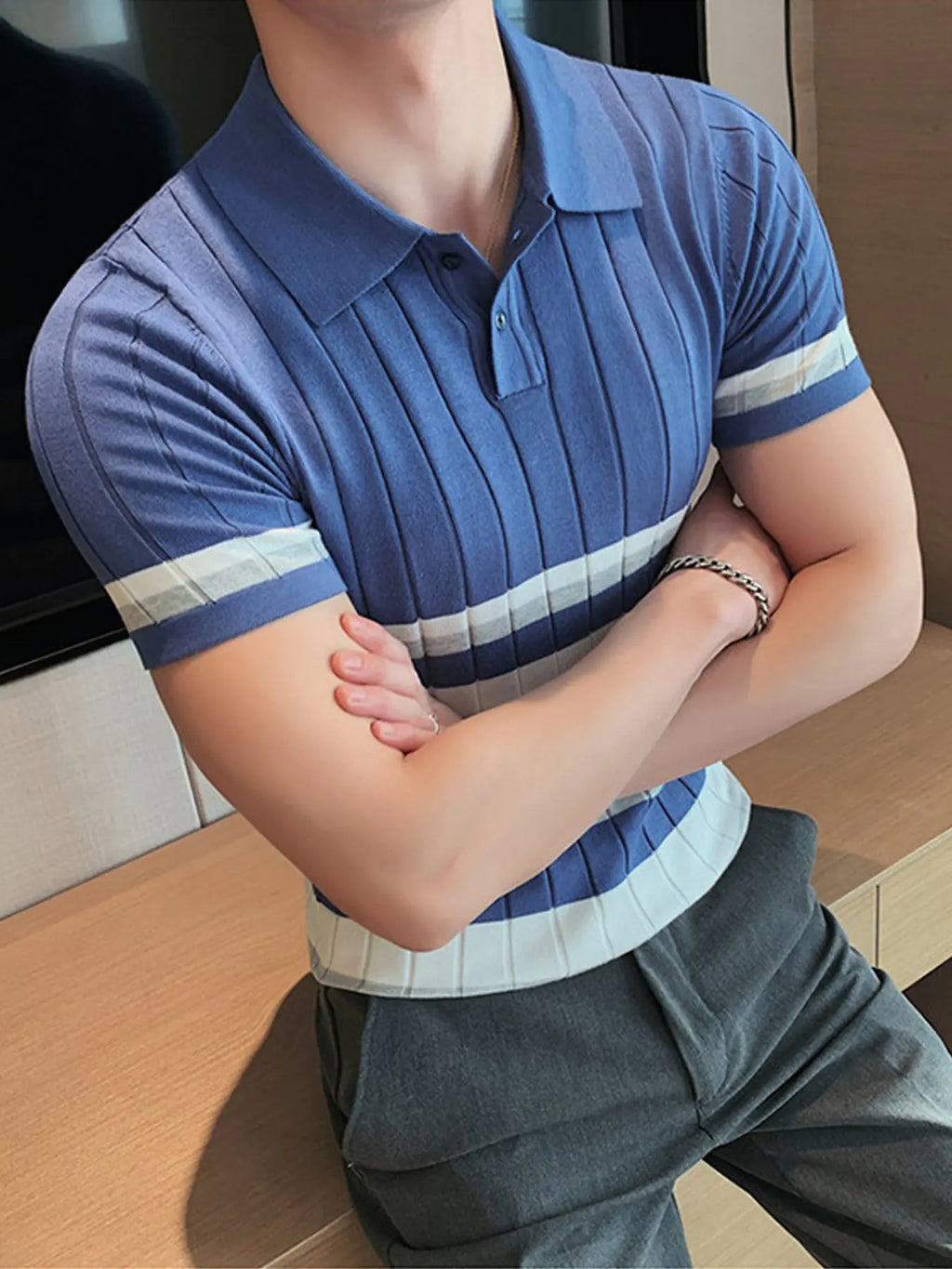 Price: $68.5CAD. 2023 Men's Short Sleeve Business Polo Shirt - Cool Striped