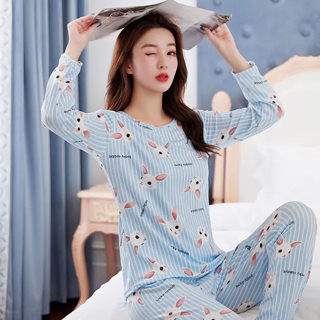 Price: $52CAD. Women's Long-Sleeved Pajama Set in Cute Design